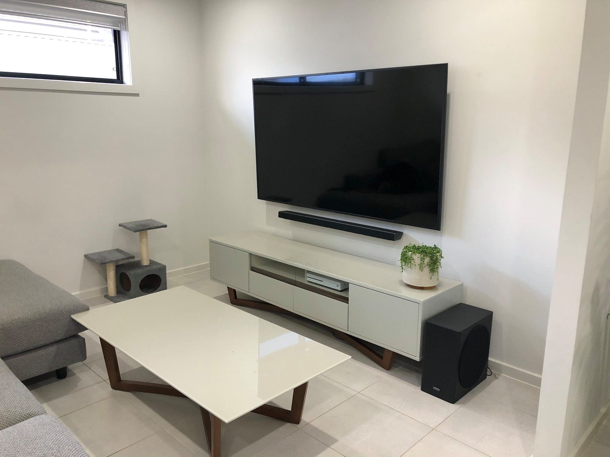 TV wall mount turnkey